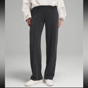 Lululemon Athletica softstreme pintuck midrise pants